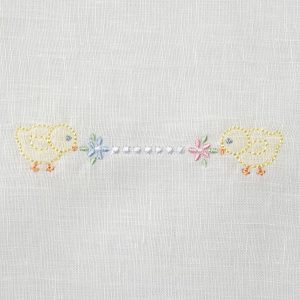 Baby Chicks Face-to-Face and Granitos Motif